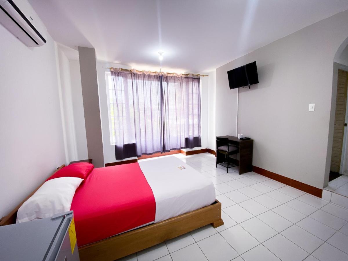 Hostal Casa Blanca Puerto Francisco de Orellana Kültér fotó