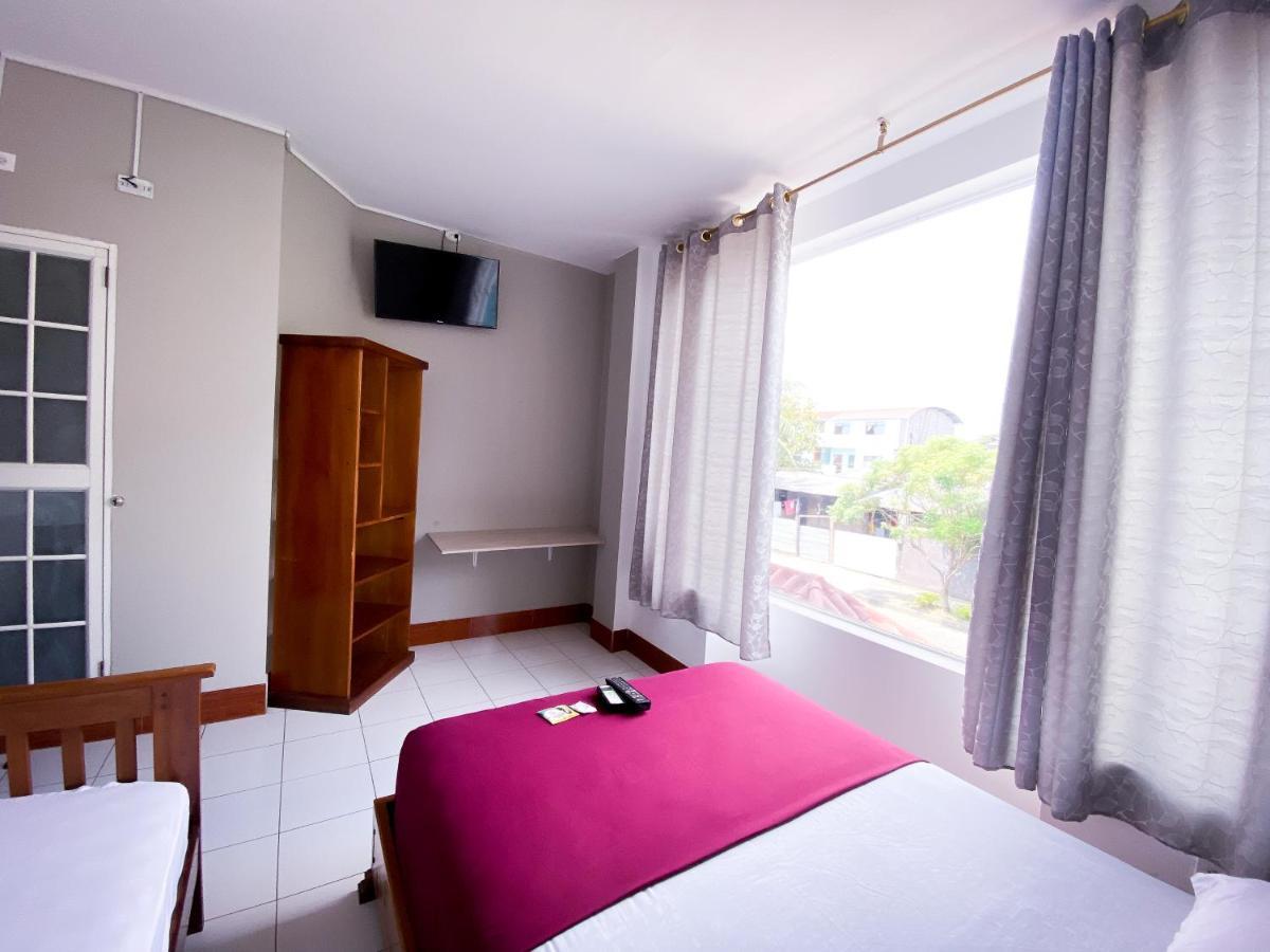 Hostal Casa Blanca Puerto Francisco de Orellana Kültér fotó