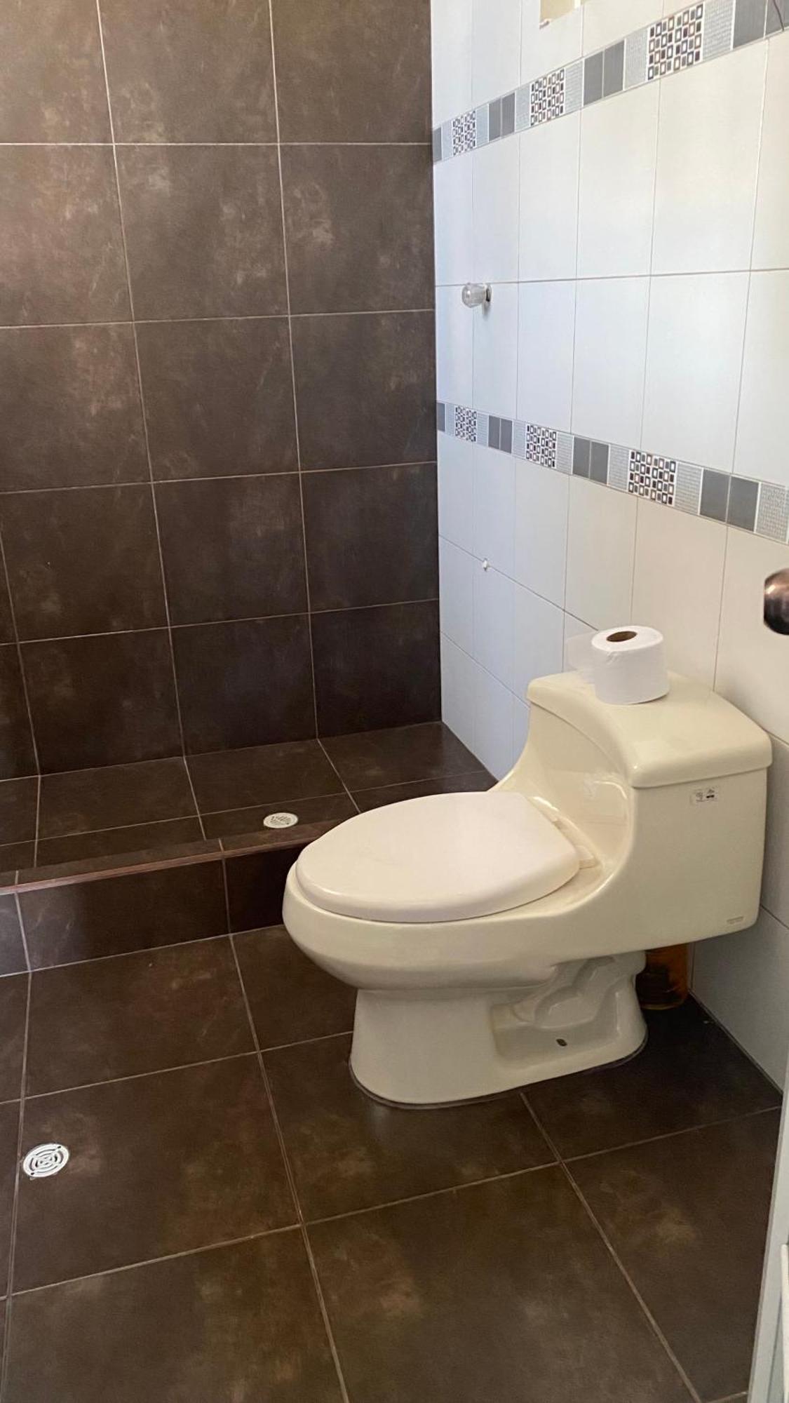 Hostal Casa Blanca Puerto Francisco de Orellana Kültér fotó